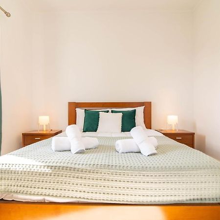 Green View Guest House Нордешти Экстерьер фото